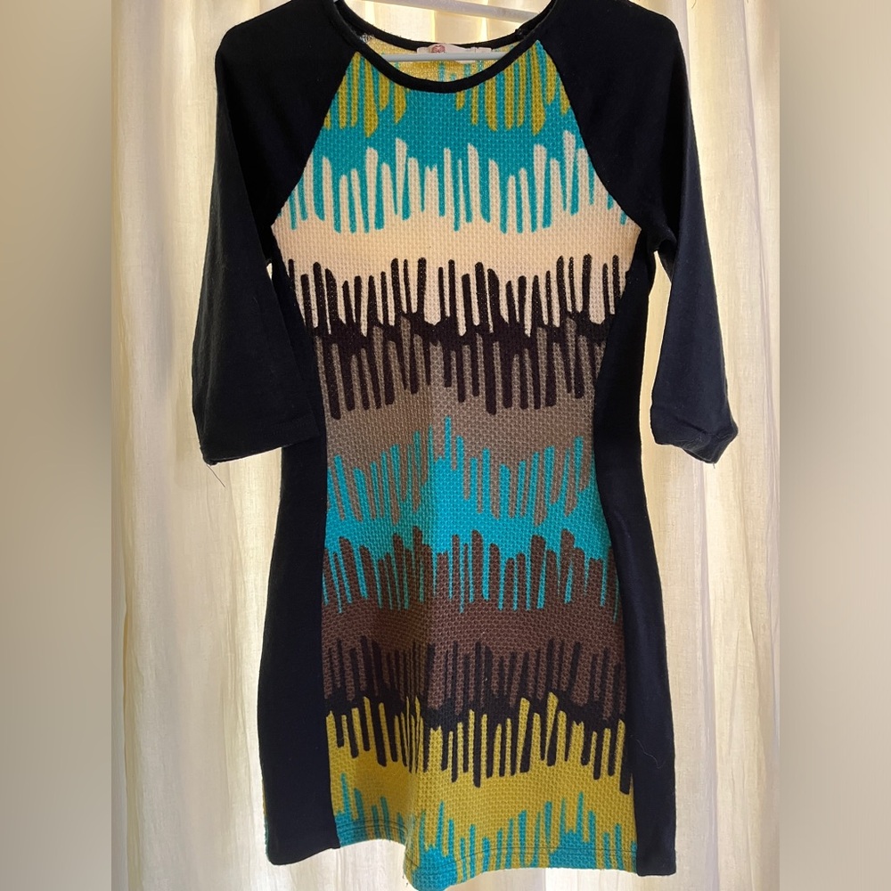 Aryeh Mod Artsy Tunic Dress. Size Small.